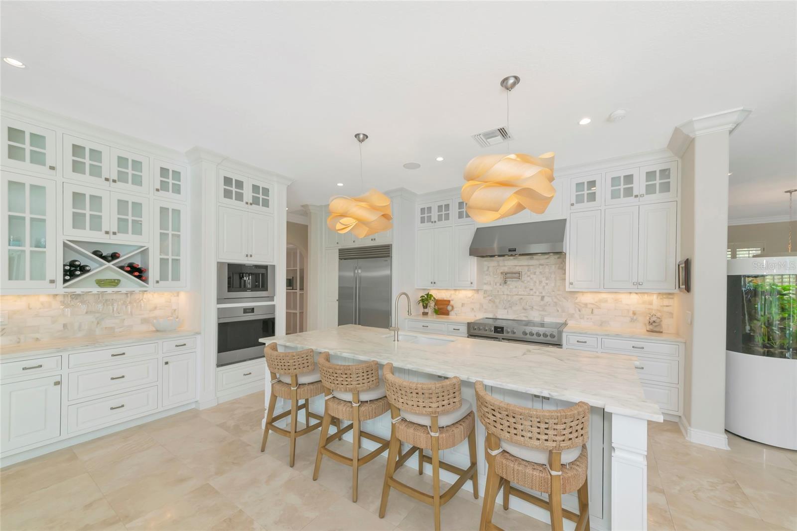 SOUTHPOINTE SHORES - Residential