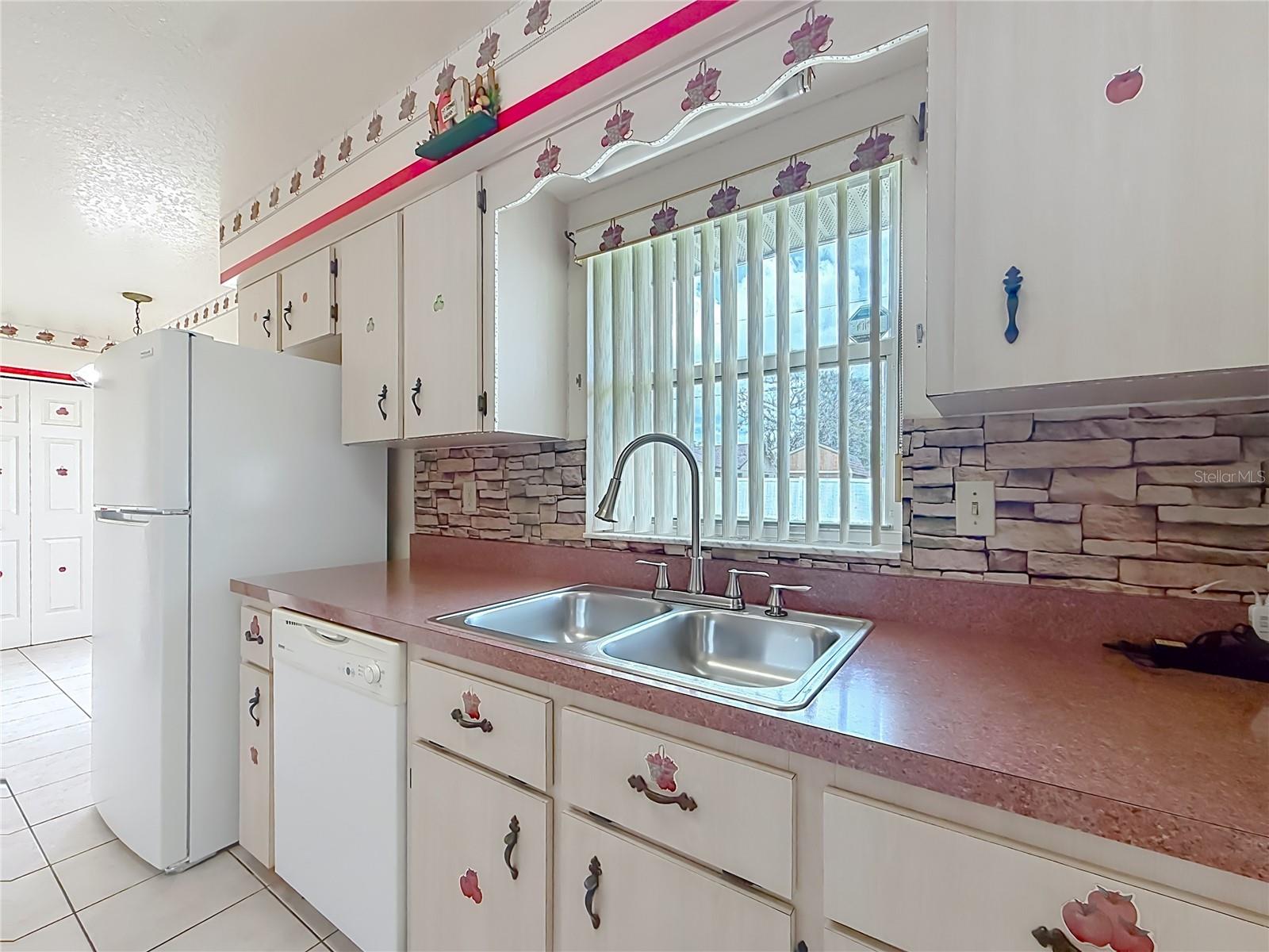 MARION OAKS UN 01 - Residential