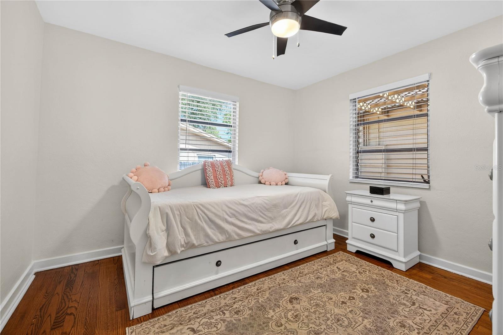PASADENA ESTATES SEC C - Residential Lease