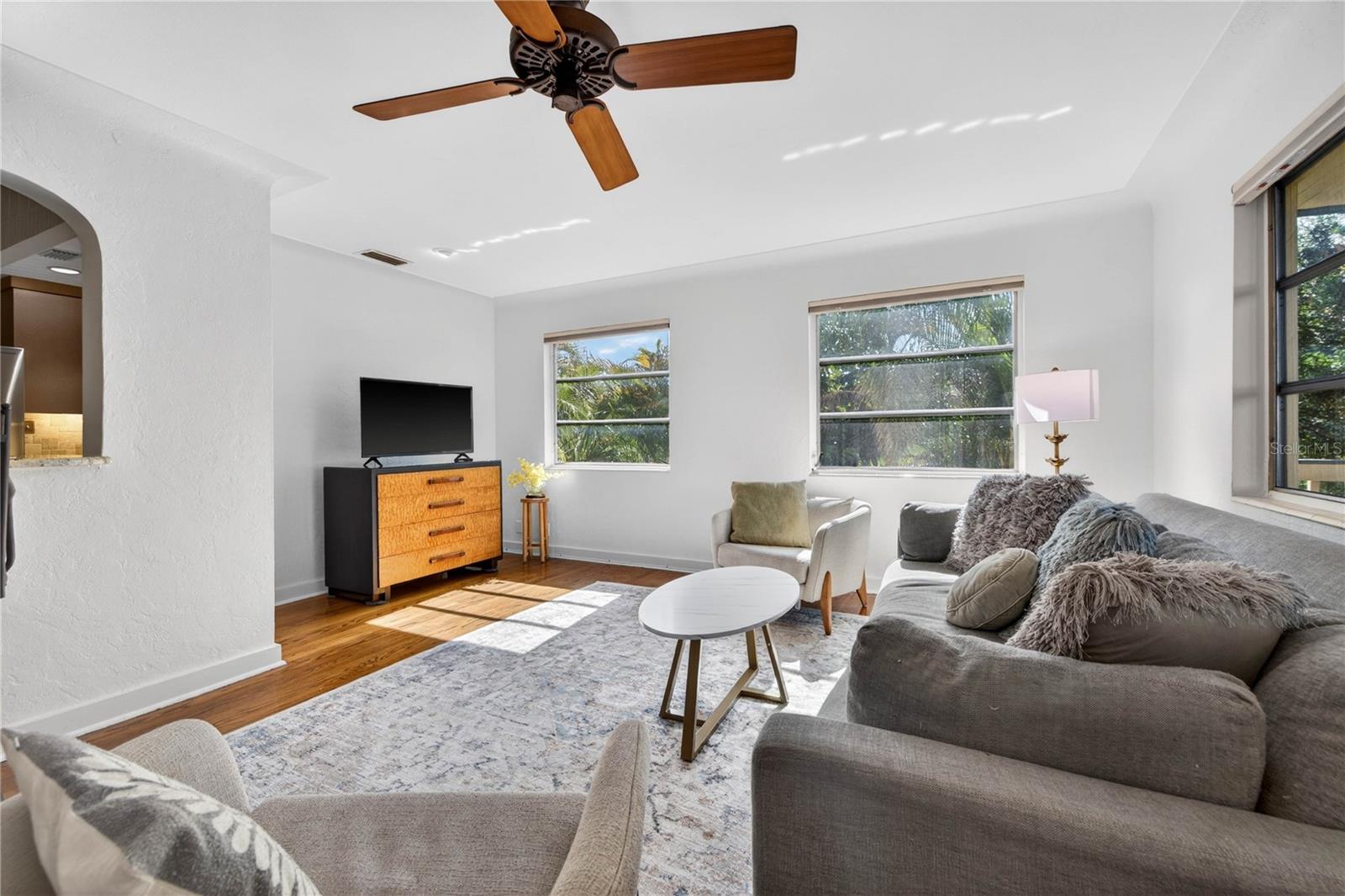 PASADENA ESTATES SEC C - Residential Lease