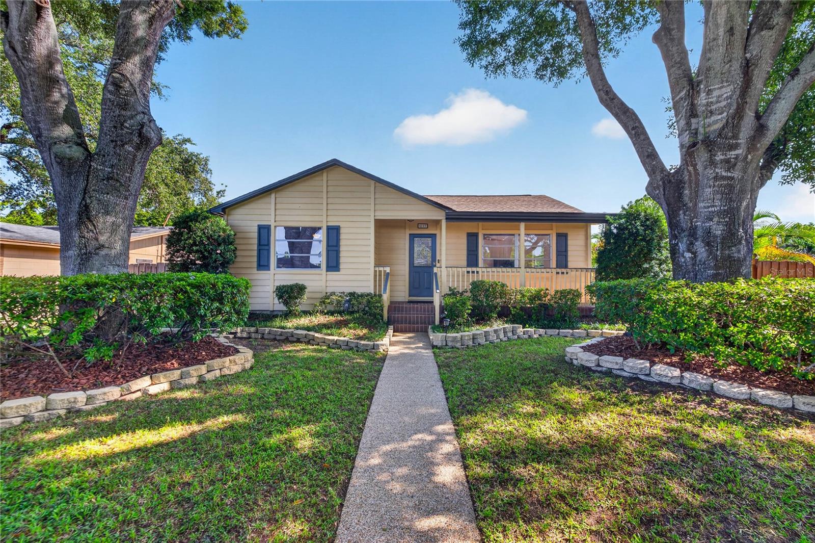 PASADENA ESTATES SEC C - Residential Lease