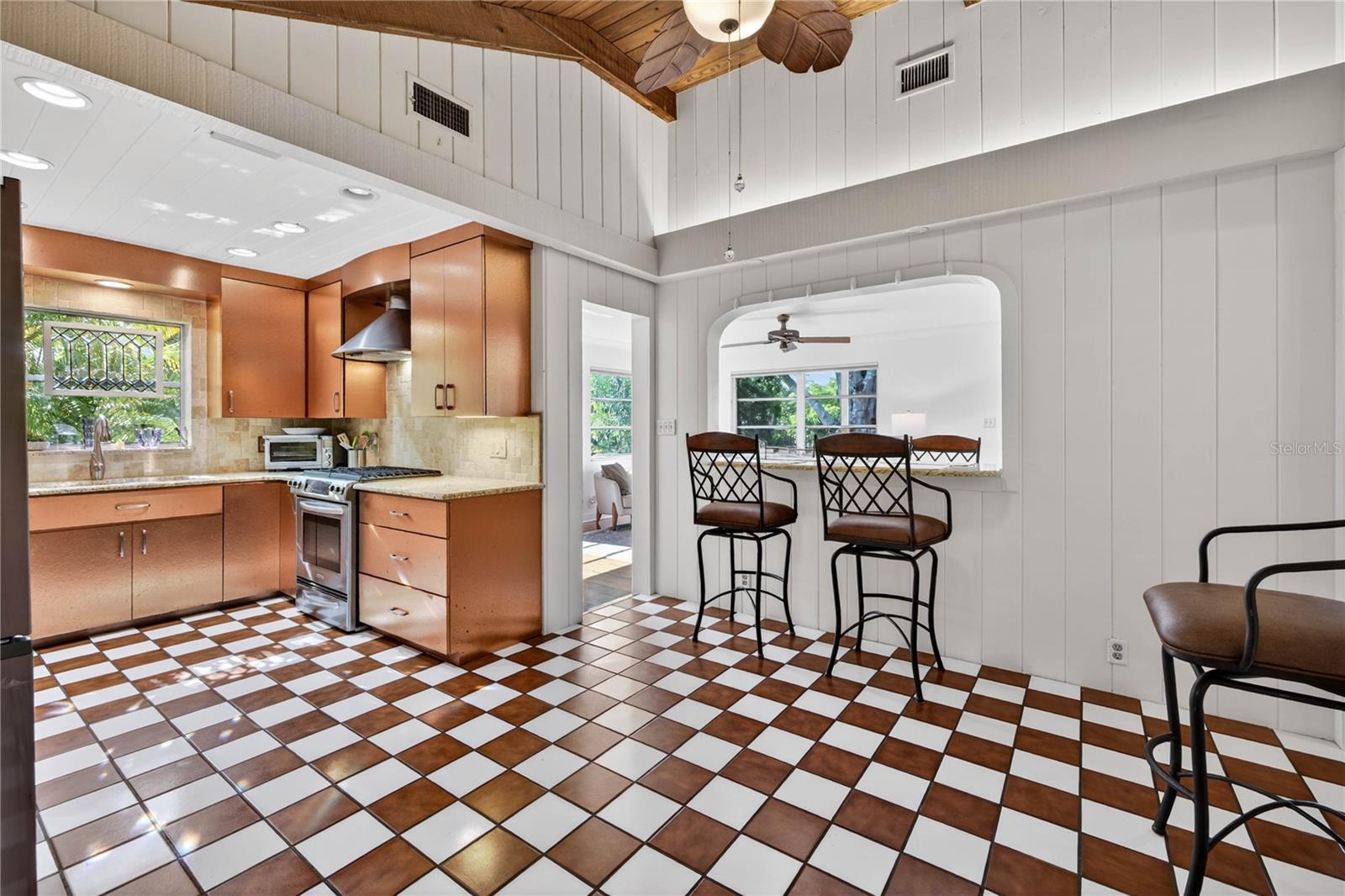PASADENA ESTATES SEC C - Residential Lease
