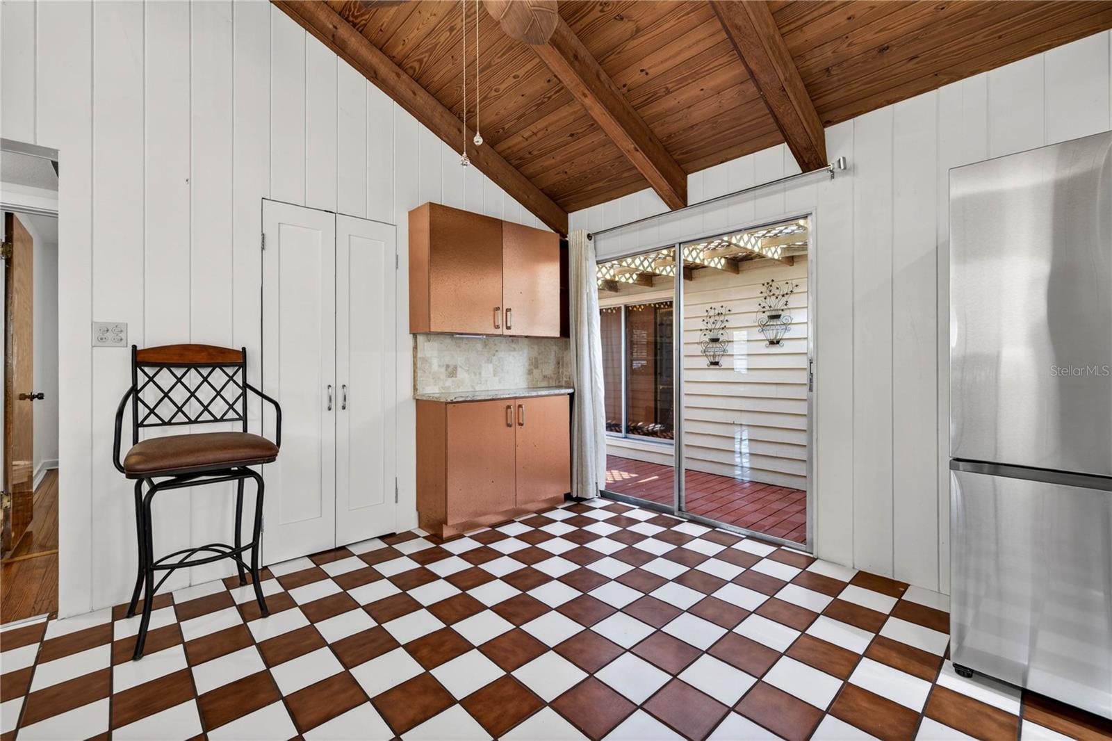 PASADENA ESTATES SEC C - Residential Lease