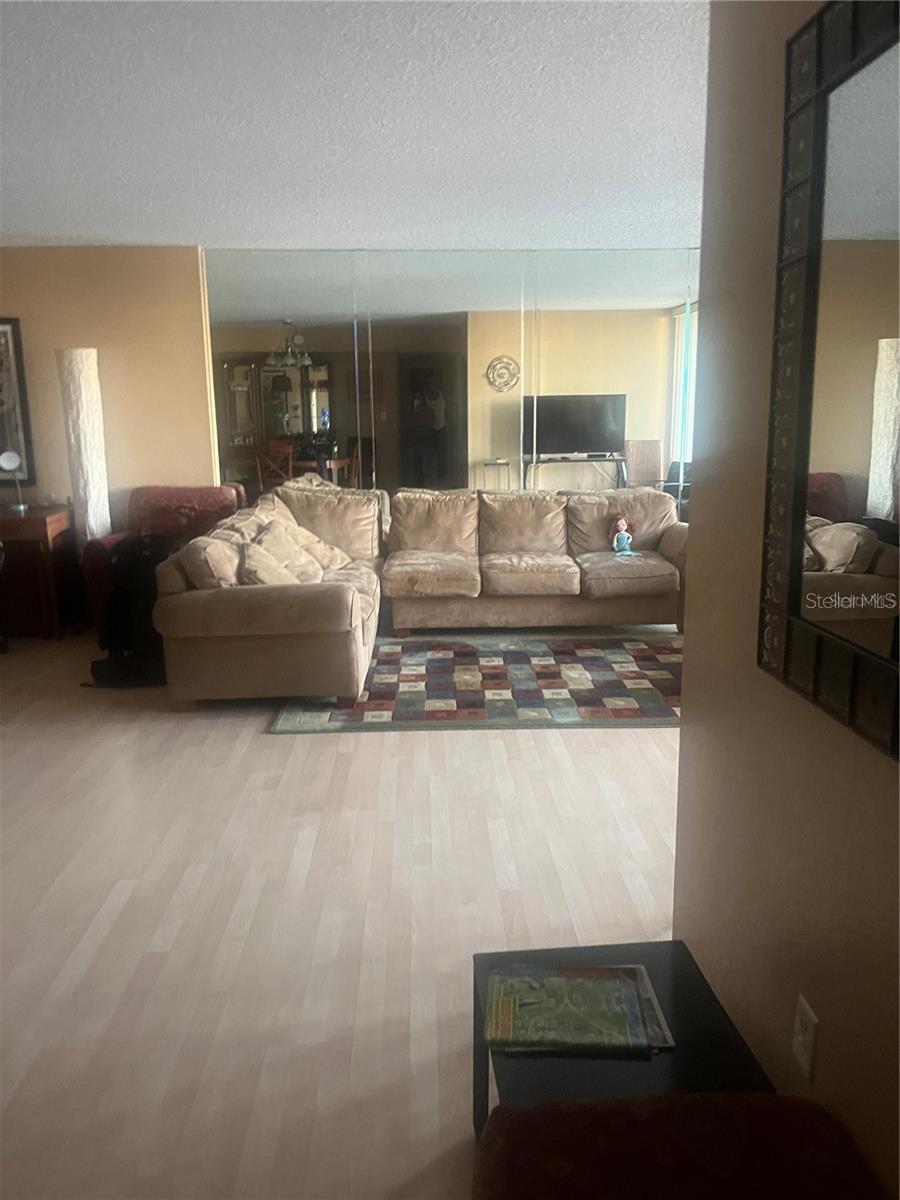 STARBOARD TOWER - Residential Lease