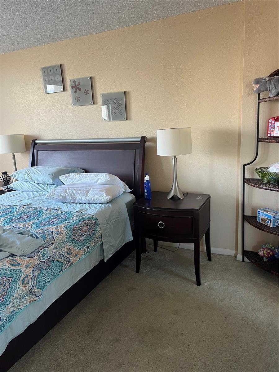 STARBOARD TOWER - Residential Lease