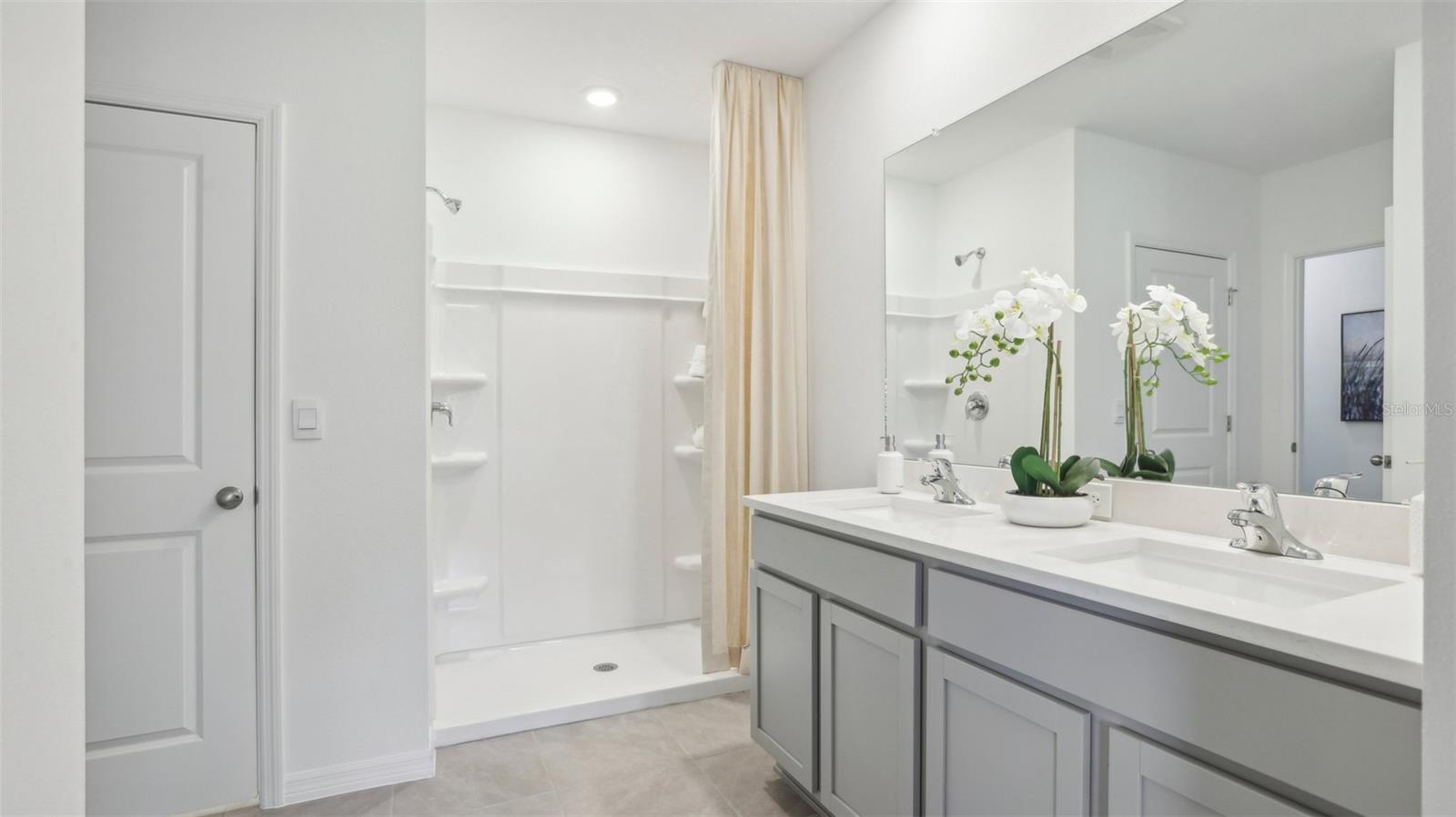 BROOKSIDE - Residential