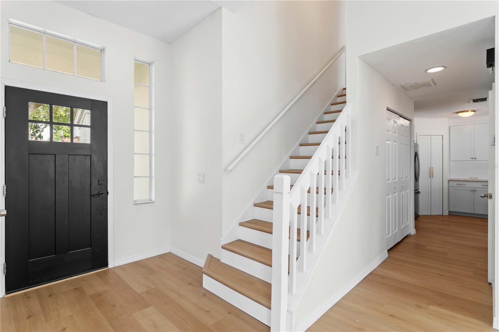 WELLINGTON HMS AT COUNTRYWAY - Residential