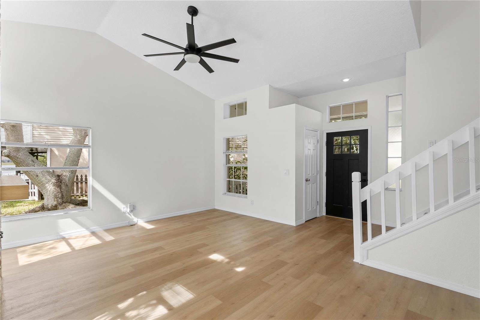 WELLINGTON HMS AT COUNTRYWAY - Residential
