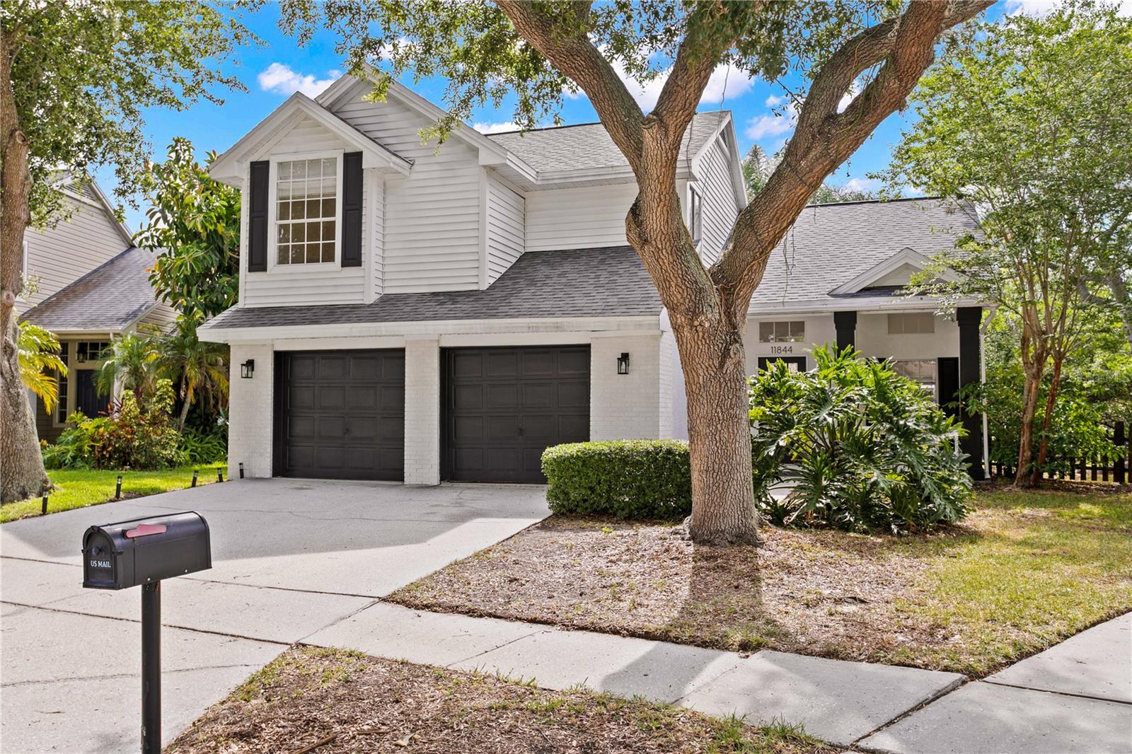 WELLINGTON HMS AT COUNTRYWAY - Residential