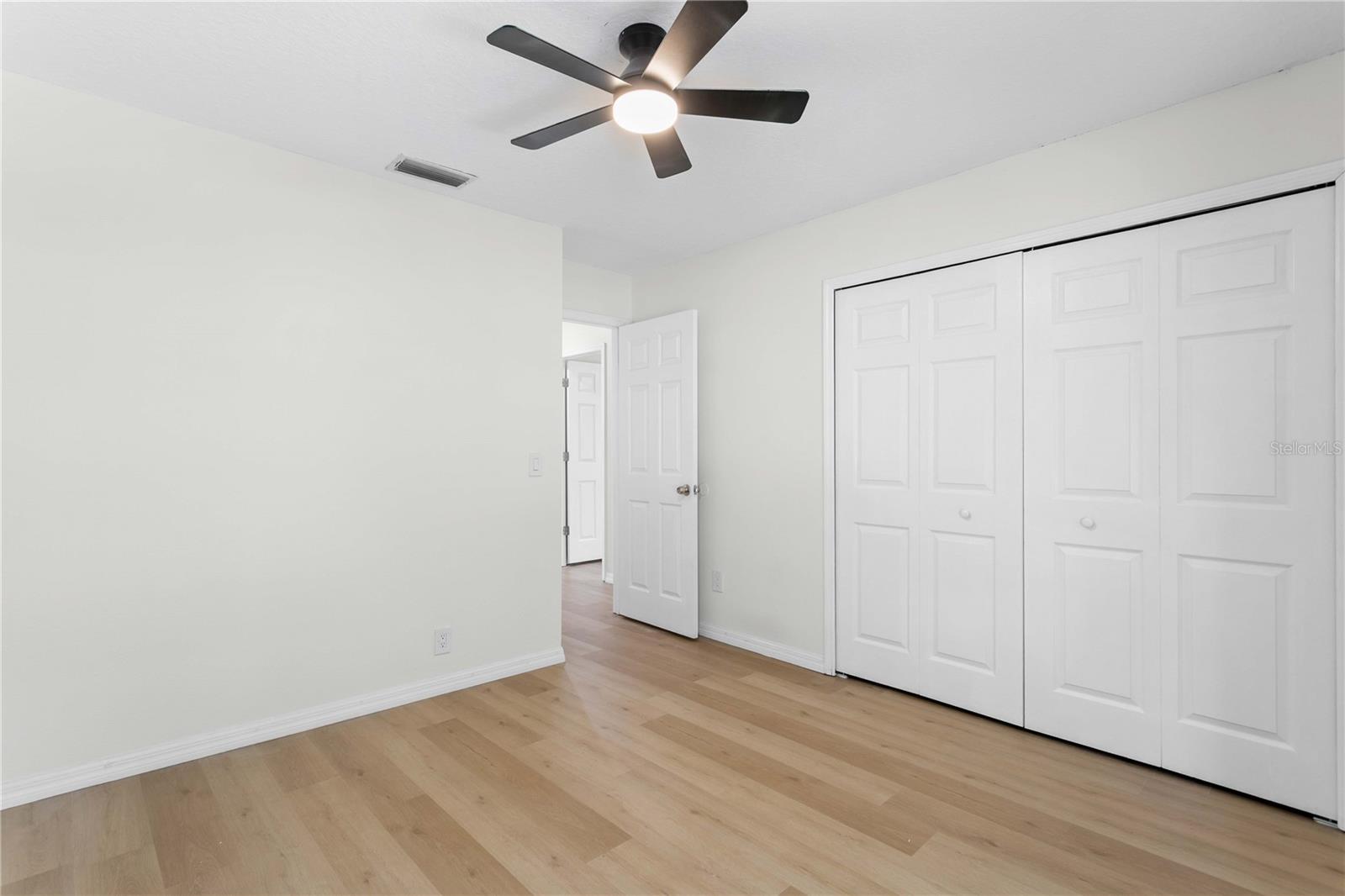 WELLINGTON HMS AT COUNTRYWAY - Residential