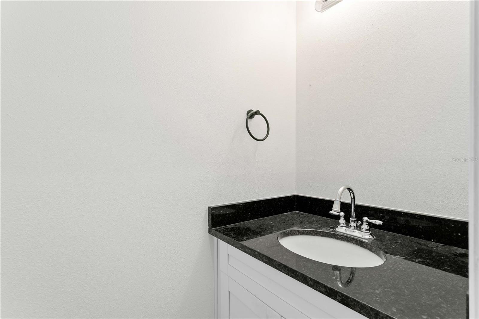 WELLINGTON HMS AT COUNTRYWAY - Residential