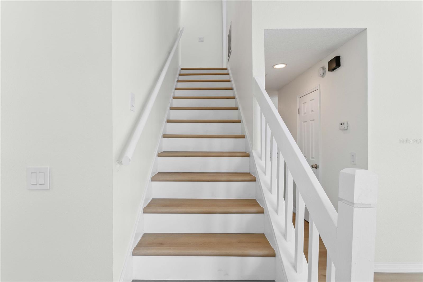 WELLINGTON HMS AT COUNTRYWAY - Residential