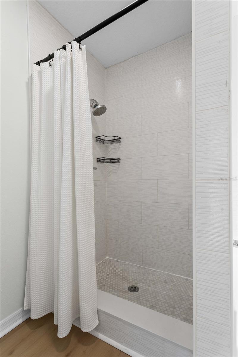 WELLINGTON HMS AT COUNTRYWAY - Residential