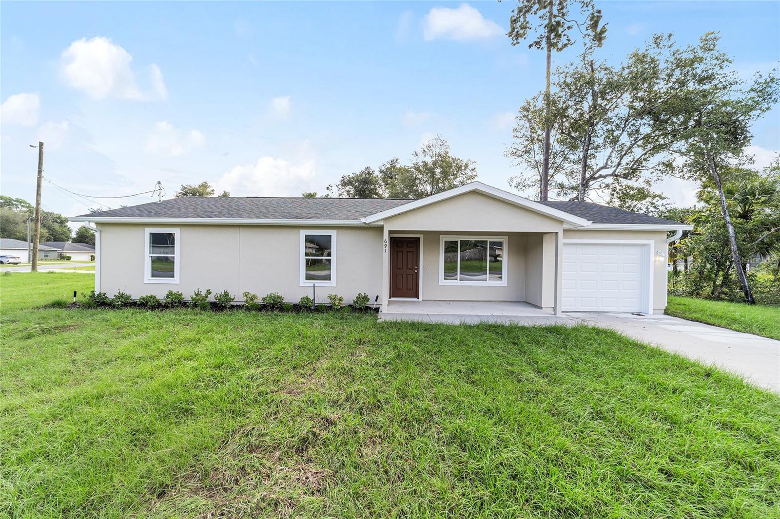 RAINBOW LAKES ESTATE - Residential