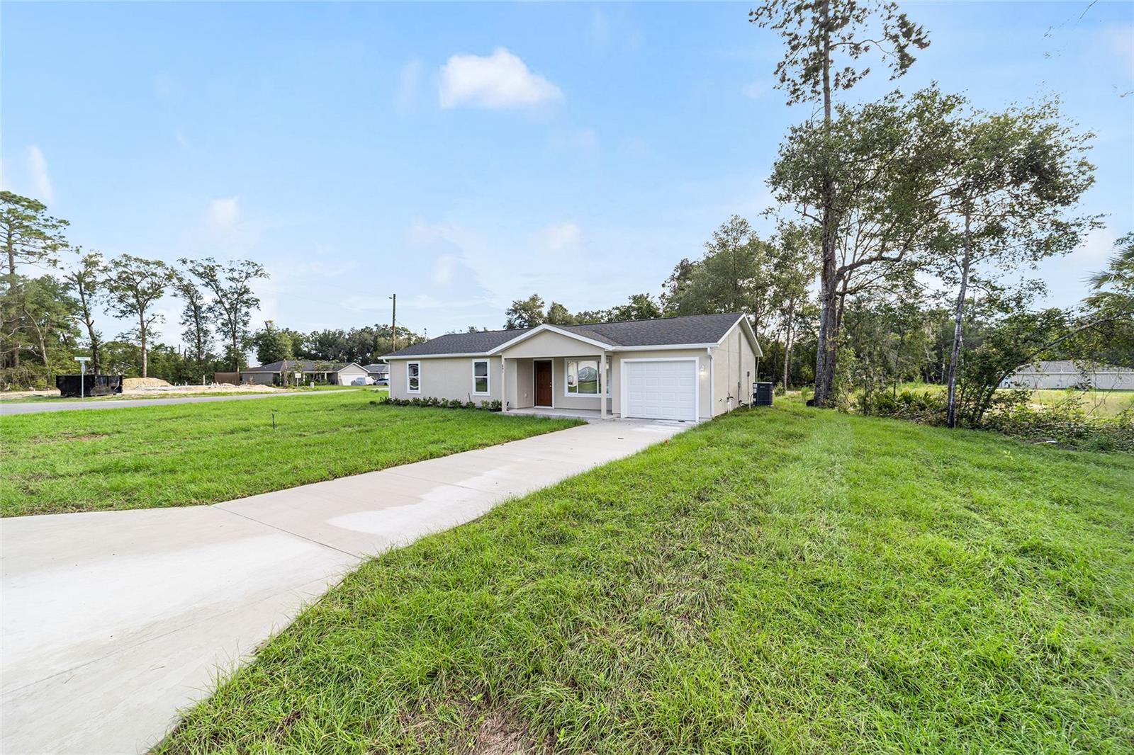 RAINBOW LAKES ESTATE - Residential