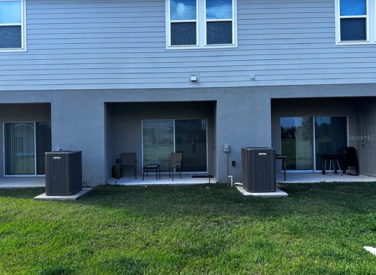 THE TOWNHOMES AT WESTVIEW - Residential