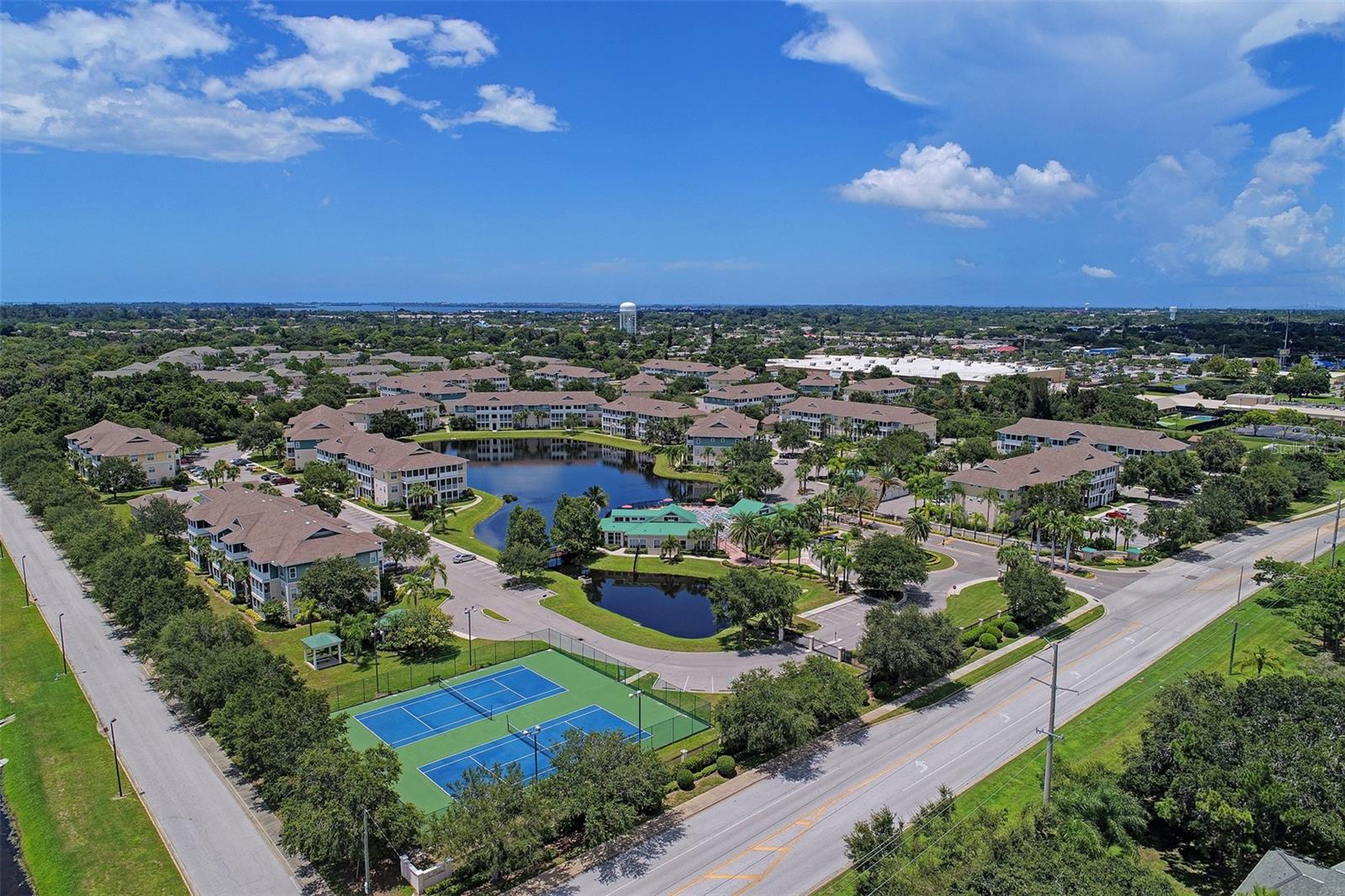 THE PALMS OF CORTEZ - Residential