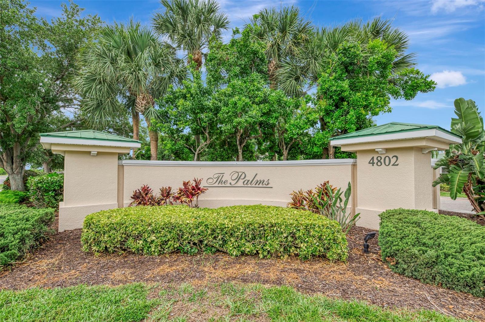 THE PALMS OF CORTEZ - Residential