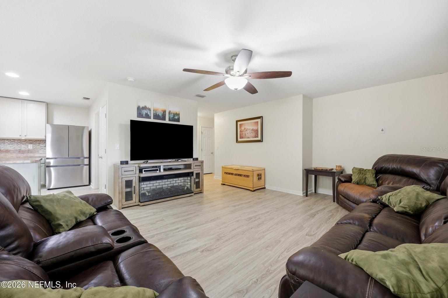 WESTLAND OAKS UNIT 02 REP - Residential