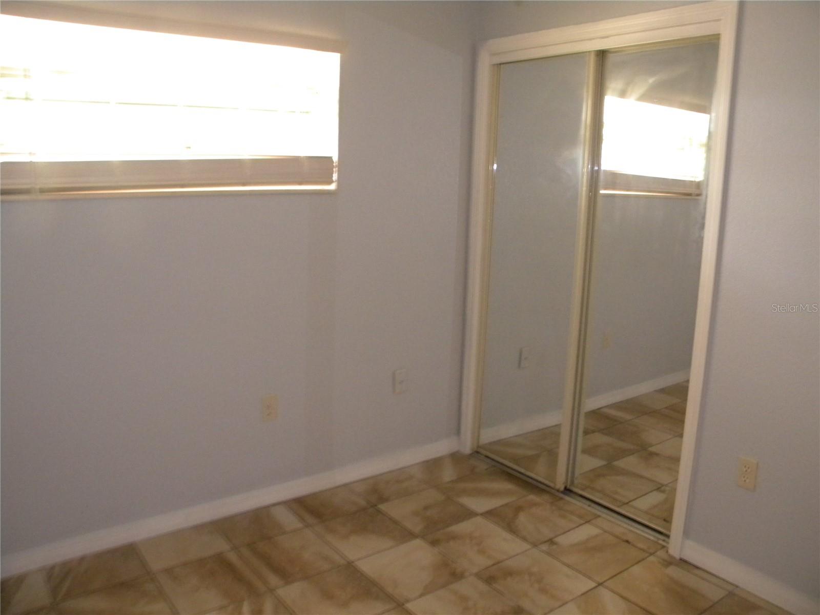 PINECASTLE PARK - Residential Lease