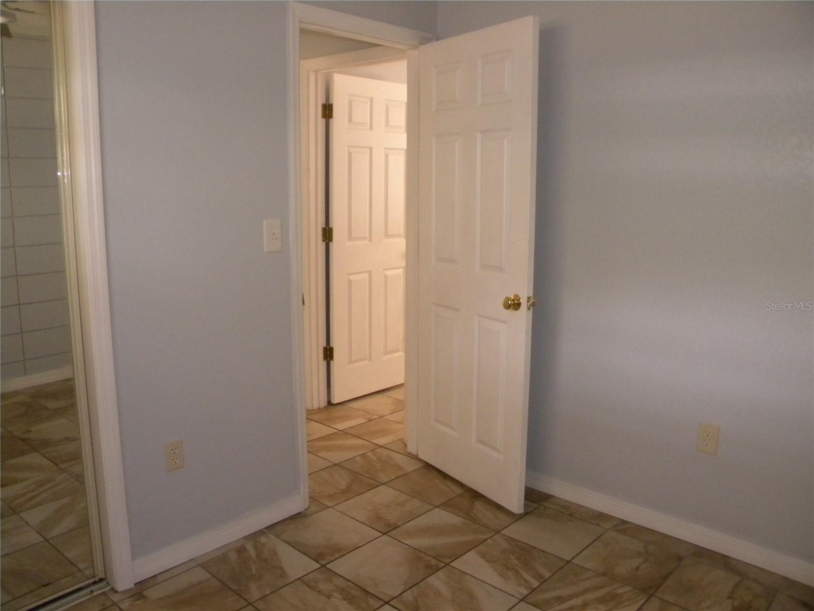 PINECASTLE PARK - Residential Lease