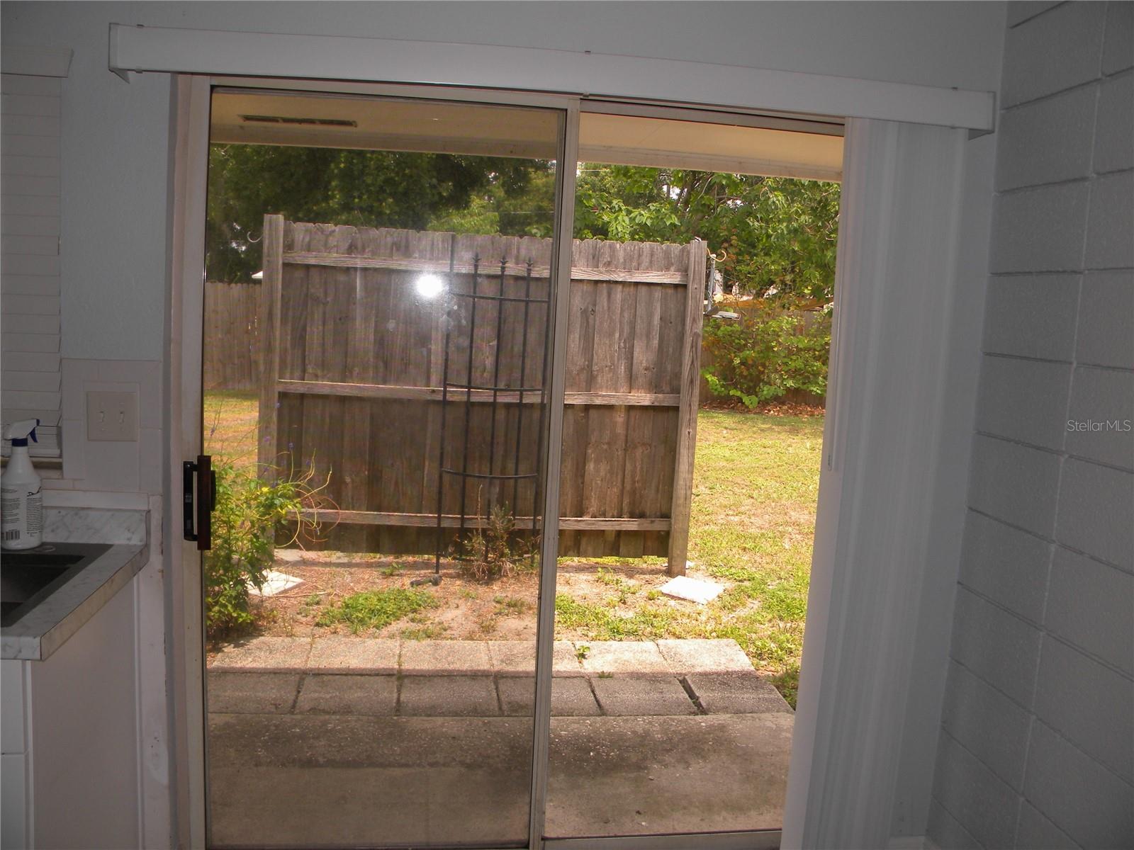 PINECASTLE PARK - Residential Lease