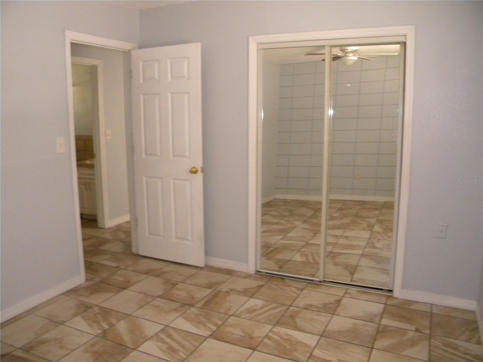 PINECASTLE PARK - Residential Lease