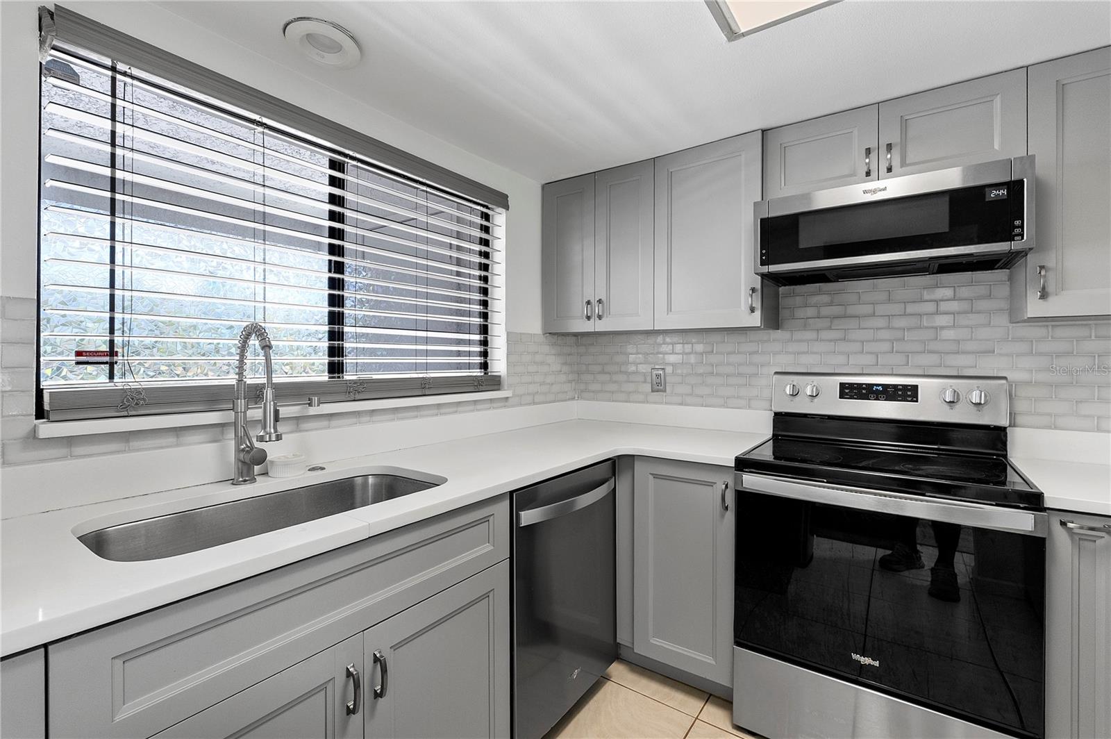 LAKE LOTUS CLUB 3 A CONDO - Residential