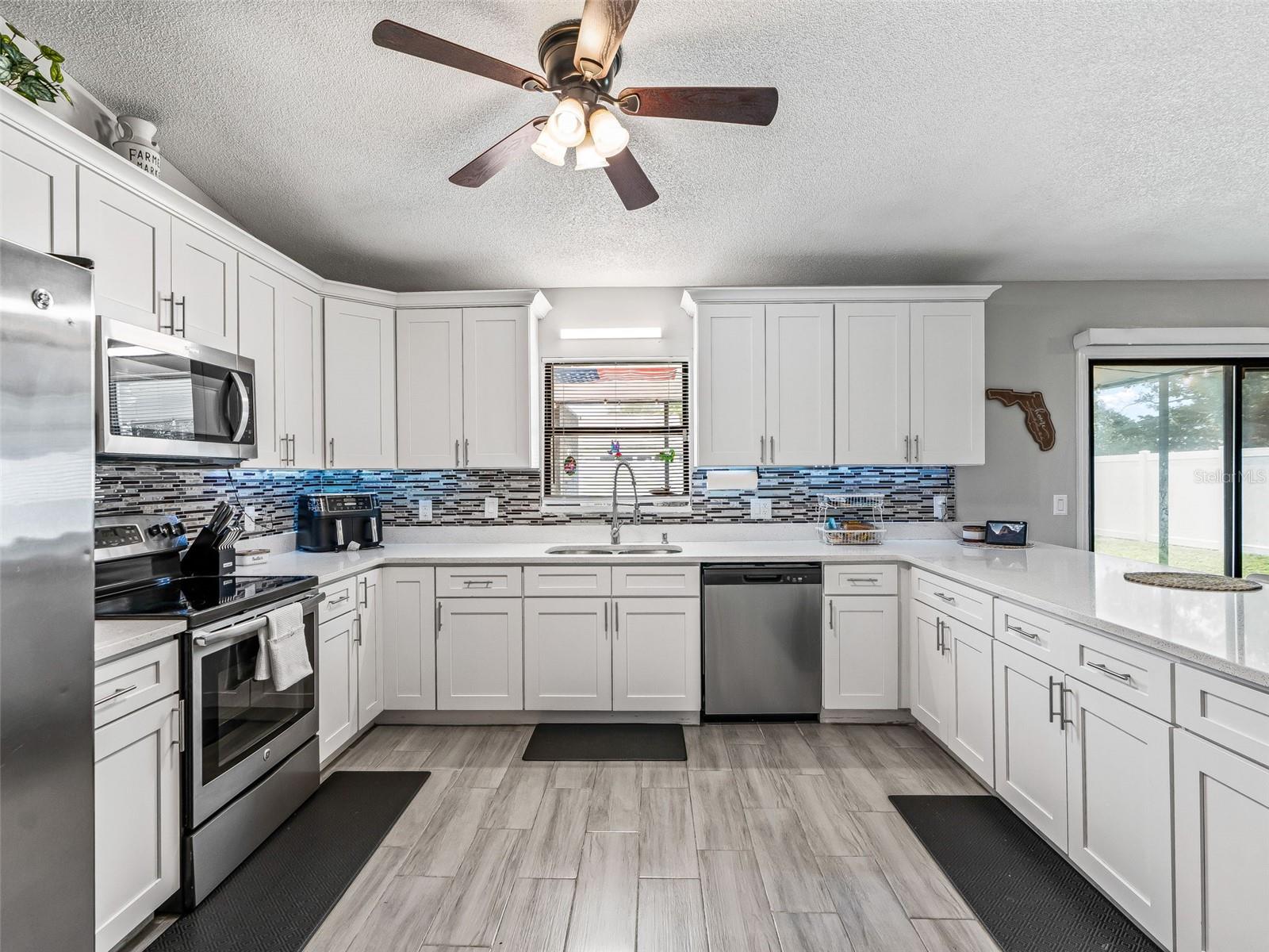 INVERNESS HIGHLANDS SOUTH - Residential