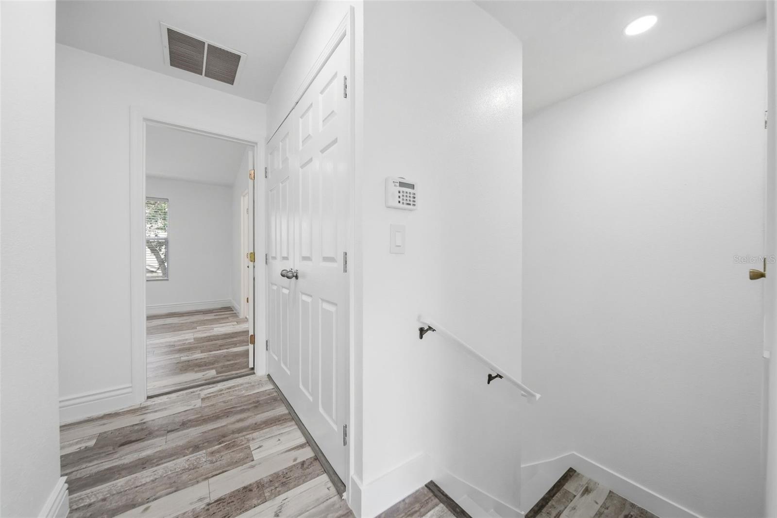 LAKES/WINDERMERE-LK REAMS TWNH - Residential