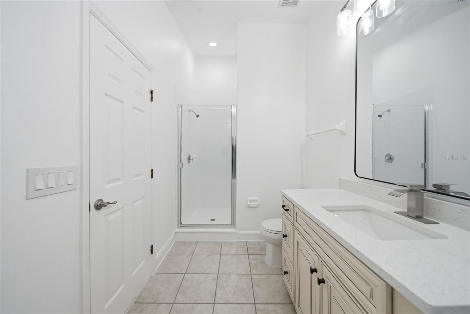 LAKES/WINDERMERE-LK REAMS TWNH - Residential