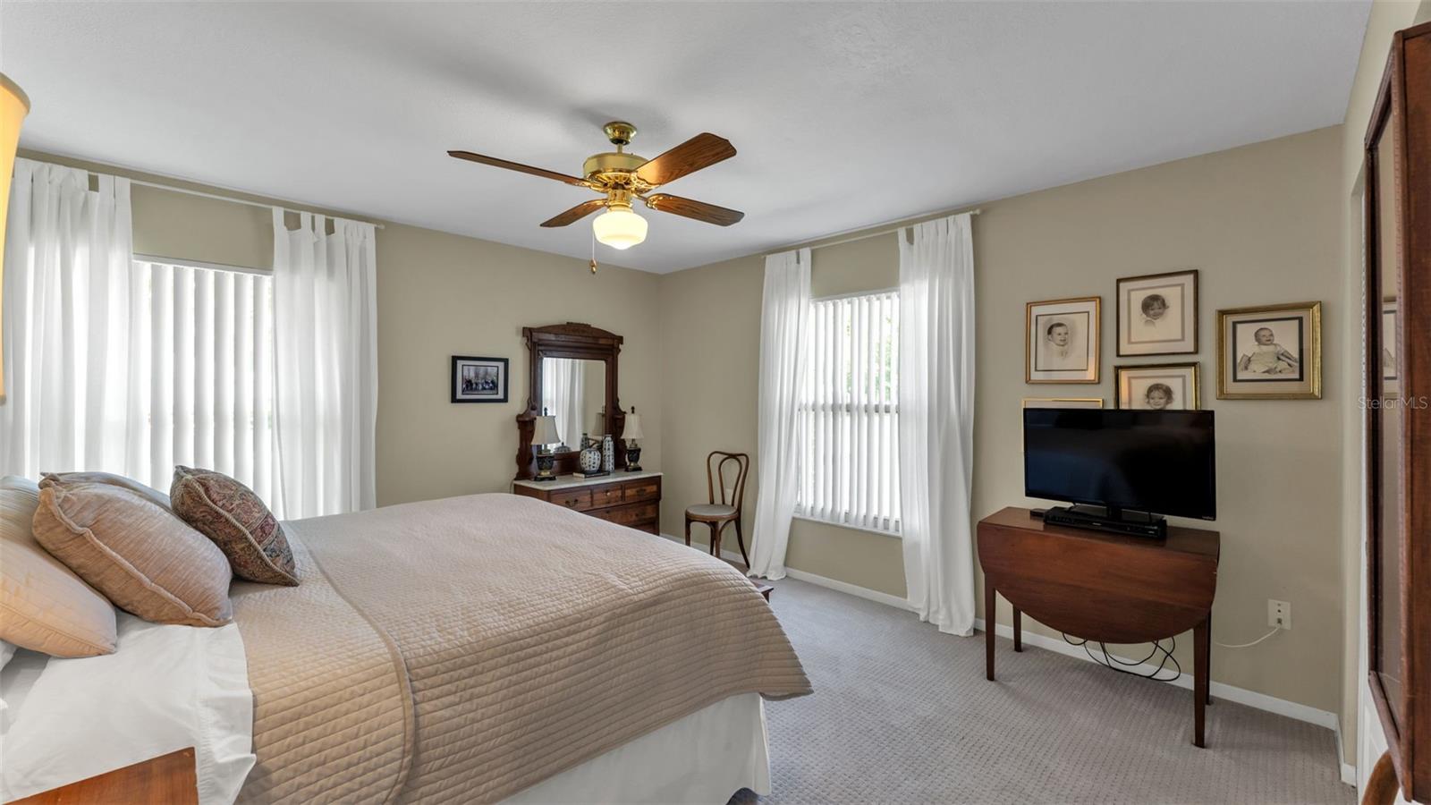 LAKE WHISTLER ESTATES - Residential