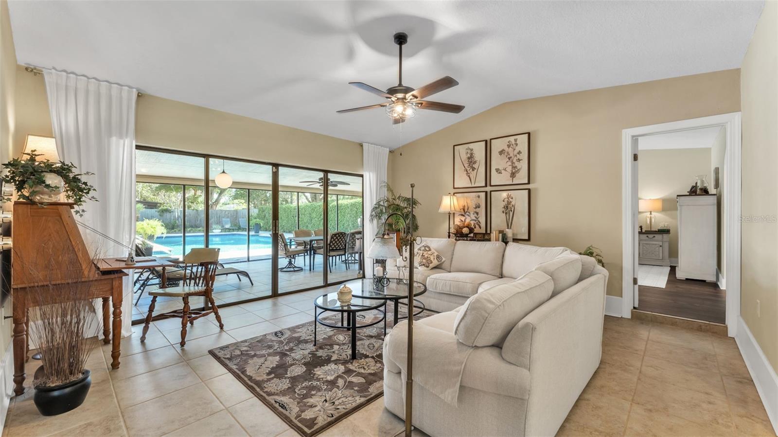 LAKE WHISTLER ESTATES - Residential