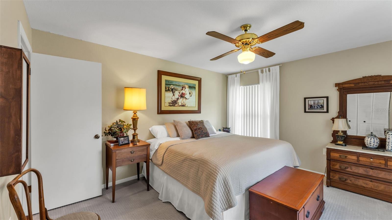 LAKE WHISTLER ESTATES - Residential