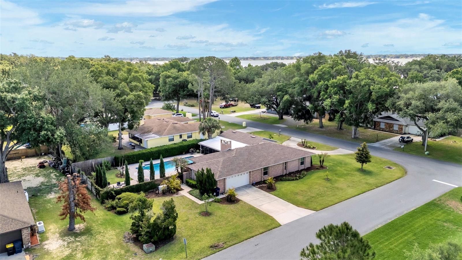 LAKE WHISTLER ESTATES - Residential