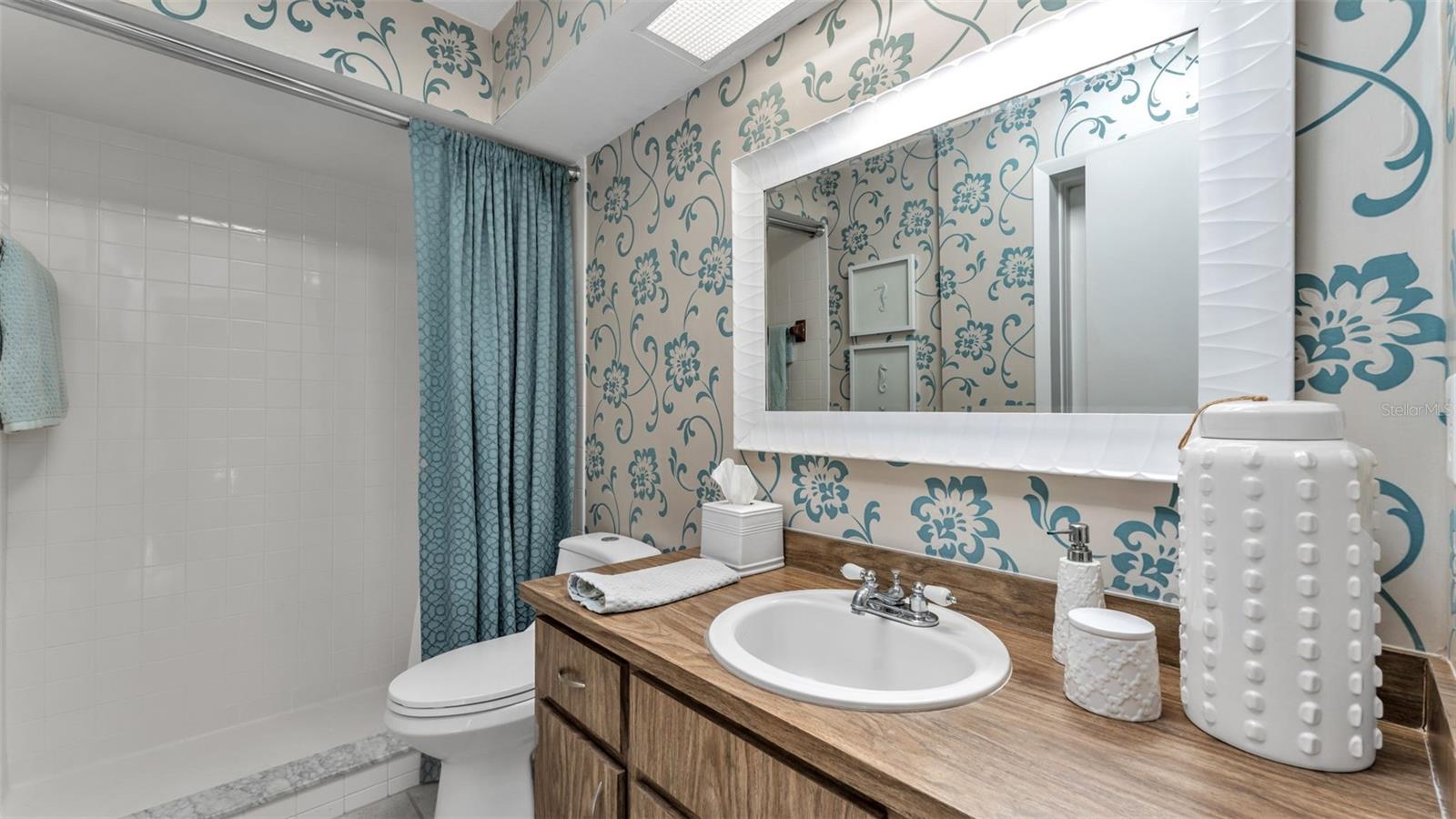 LAKE WHISTLER ESTATES - Residential