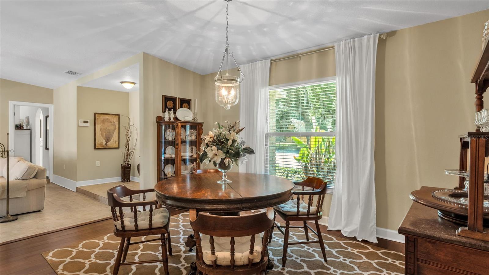 LAKE WHISTLER ESTATES - Residential
