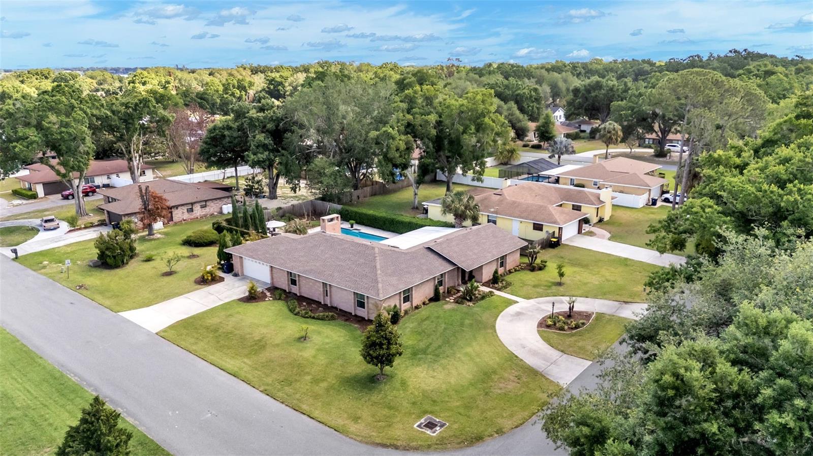 LAKE WHISTLER ESTATES - Residential