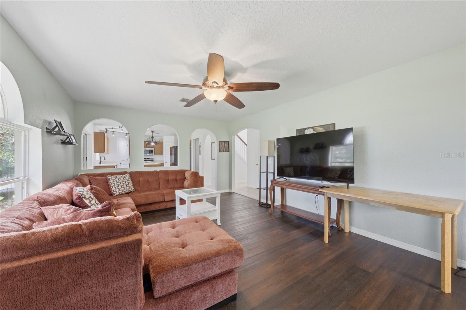 EUSTIS HILLCREST AT LAKE NETTIE - Residential