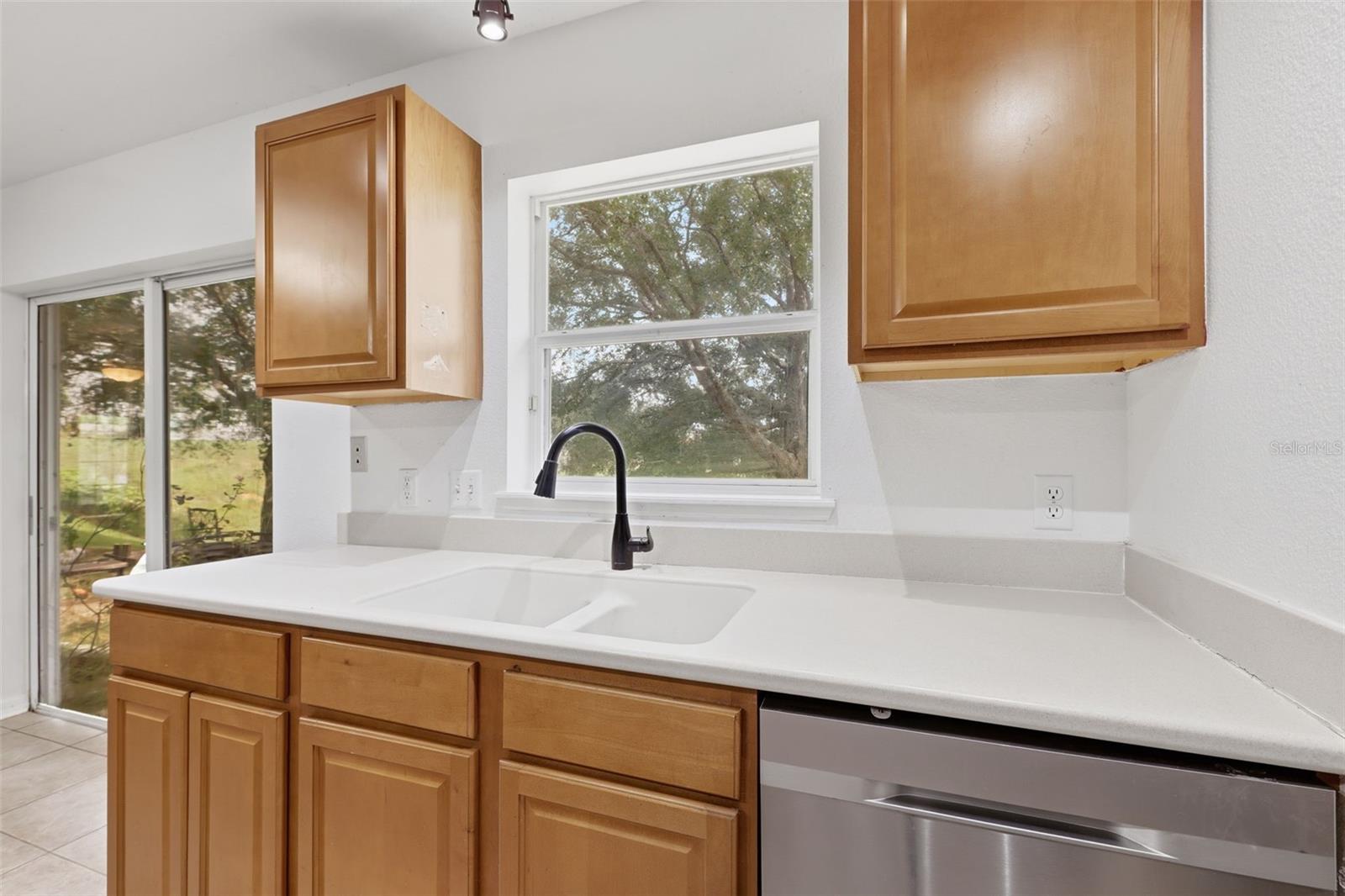 EUSTIS HILLCREST AT LAKE NETTIE - Residential