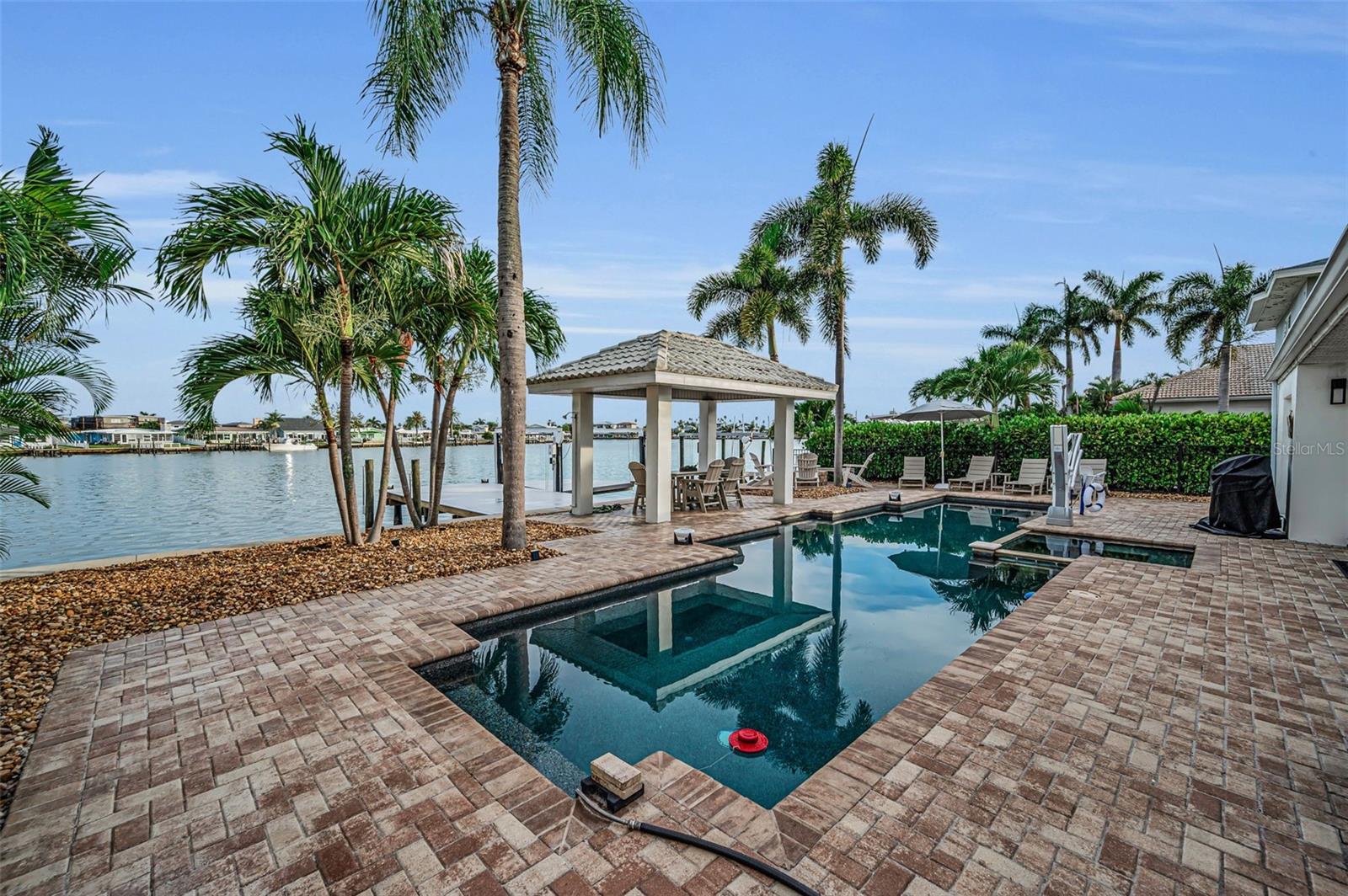 REDINGTON BEACH HOMES 5TH ADD - Residential