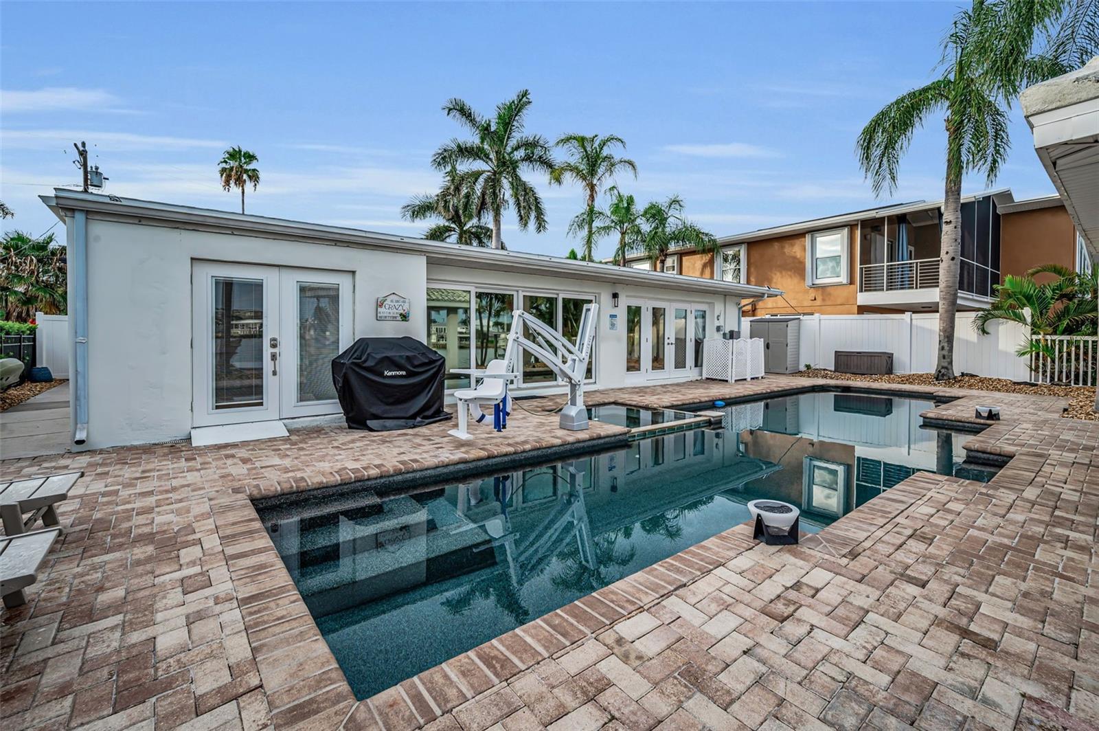 REDINGTON BEACH HOMES 5TH ADD - Residential