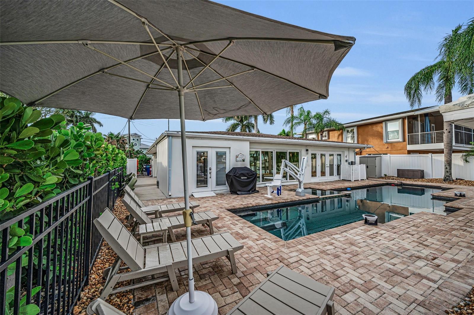 REDINGTON BEACH HOMES 5TH ADD - Residential