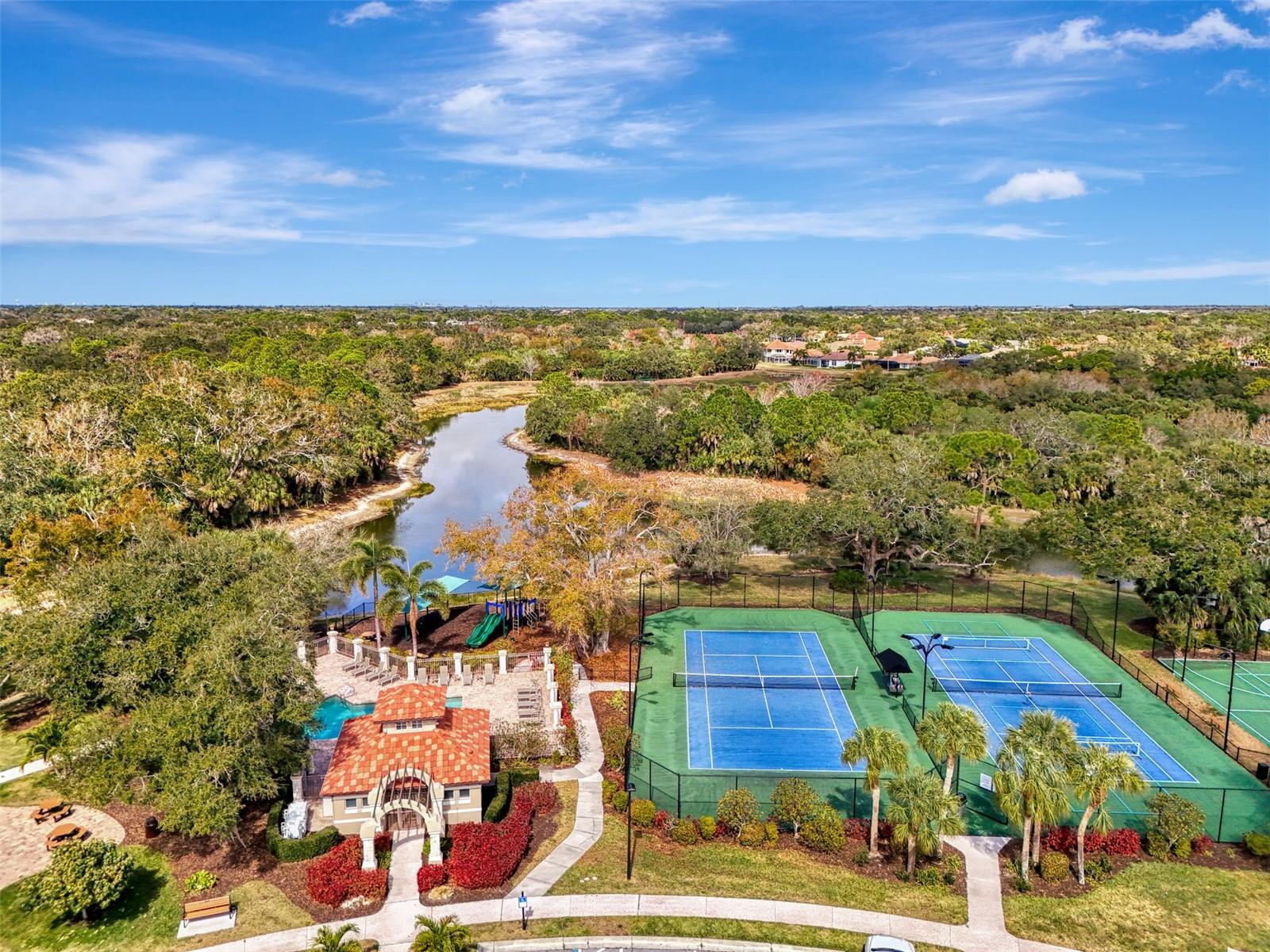 TURTLE ROCK ON PALMER RANCH - Residential
