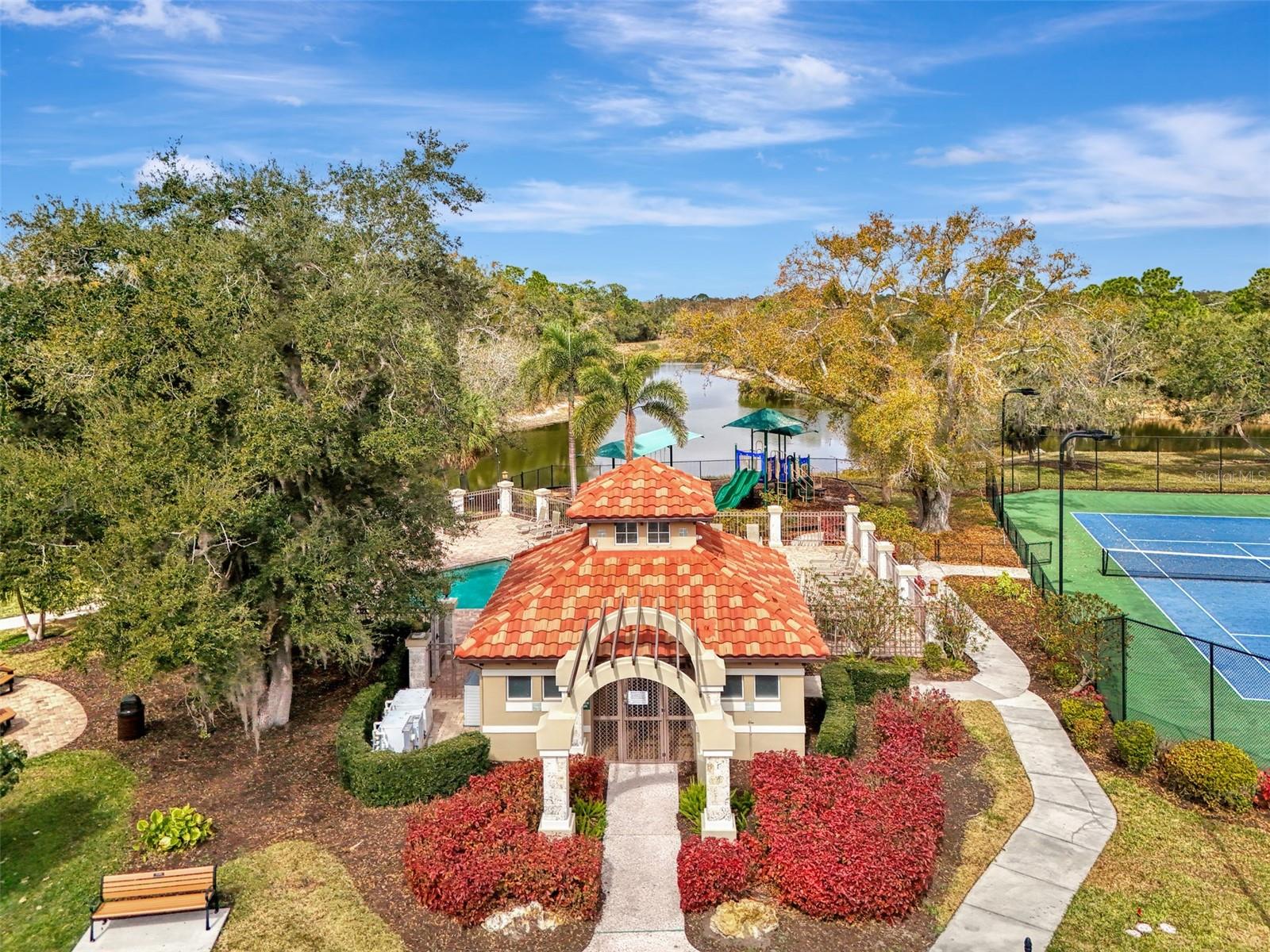 TURTLE ROCK ON PALMER RANCH - Residential