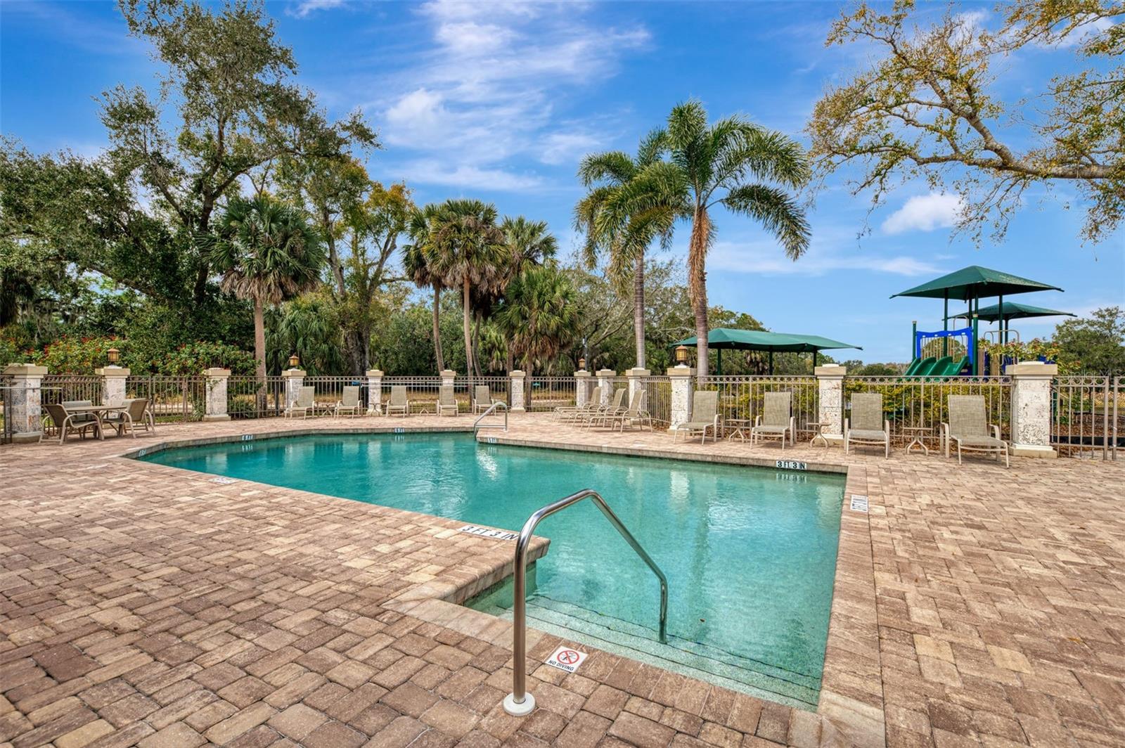 TURTLE ROCK ON PALMER RANCH - Residential
