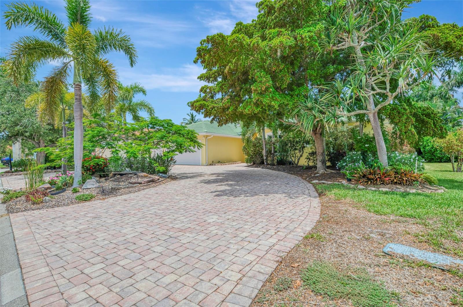 TURTLE ROCK ON PALMER RANCH - Residential
