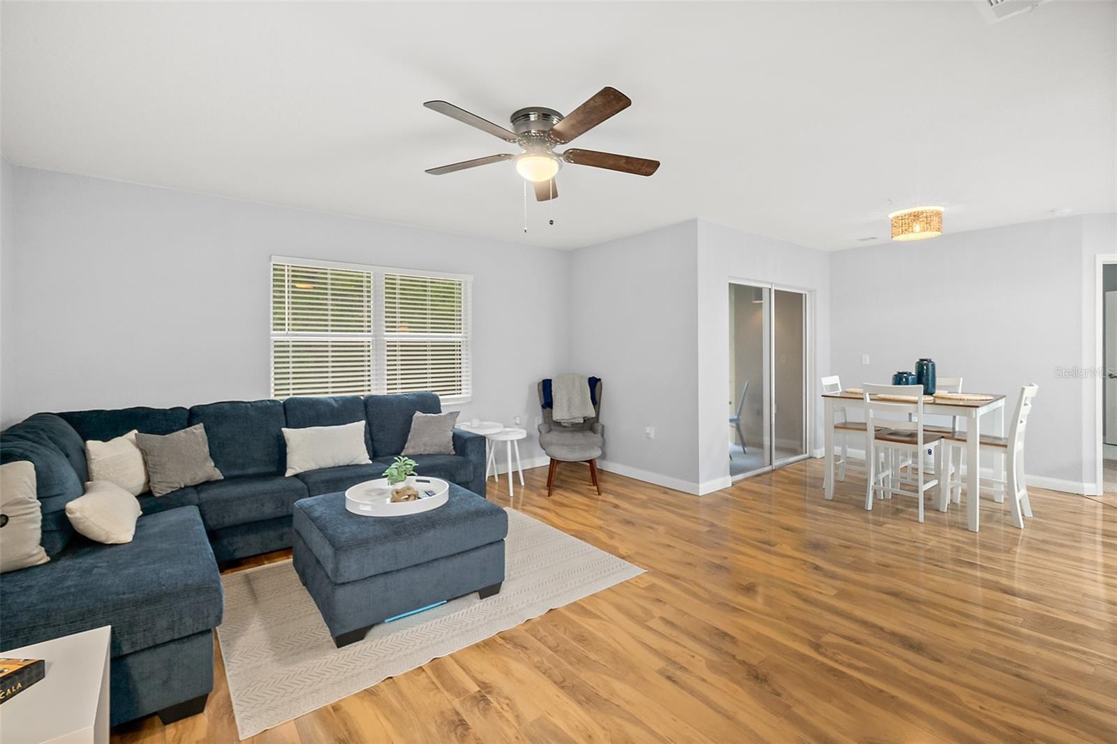 PALM POINTE I - Residential