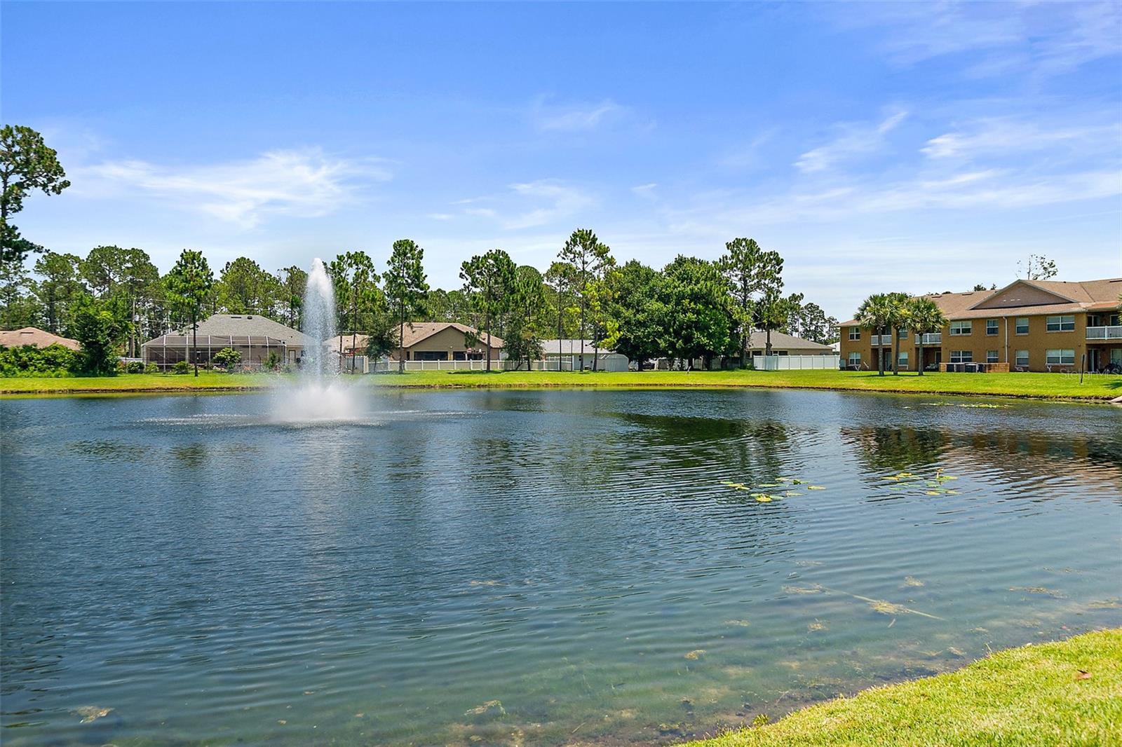PALM POINTE I - Residential