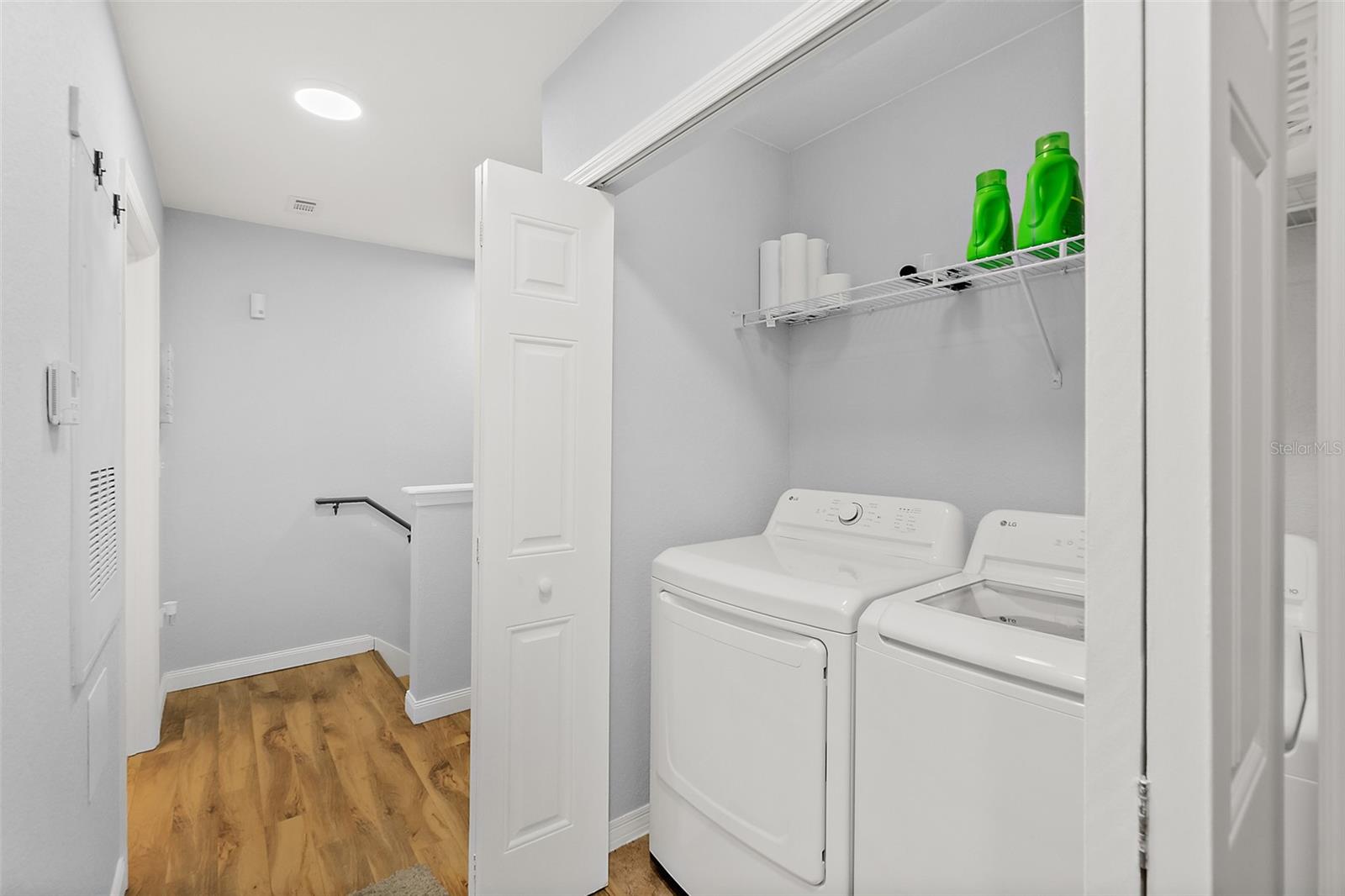 PALM POINTE I - Residential